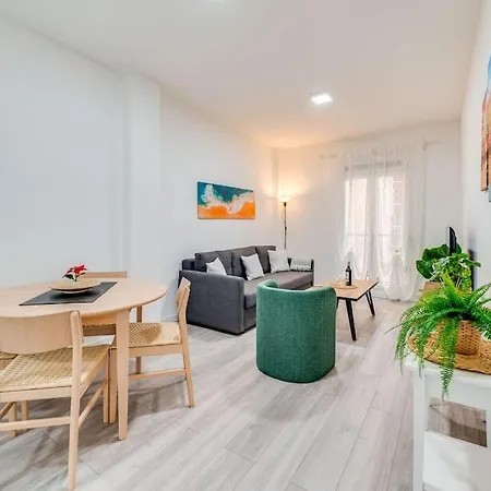 Chic Stay In Heart Of Town Málaga Exterior foto