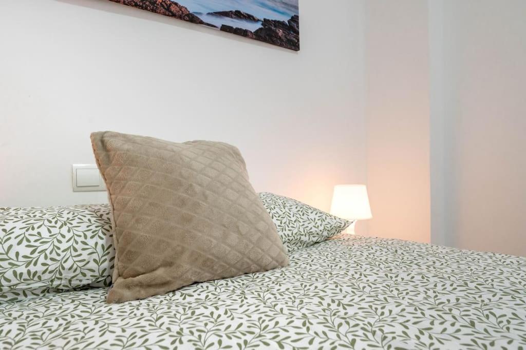 Chic In Heart Of Town Appartement